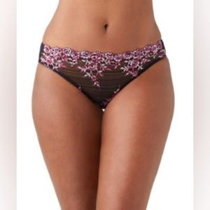 Wacoal Embrace Lace Bikini Underwear